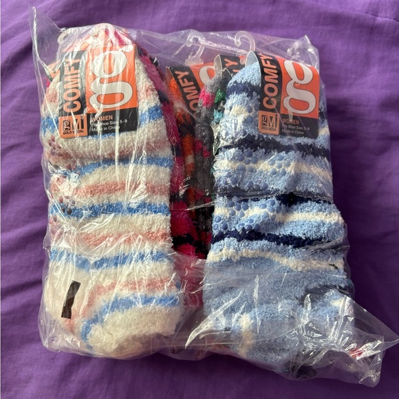 GMI: Women's Non-Skid Slipper Socks, Soft & Comfy Fuzzy Socks, 8-Pack, Size: 5-9 - Picture 4 of 4